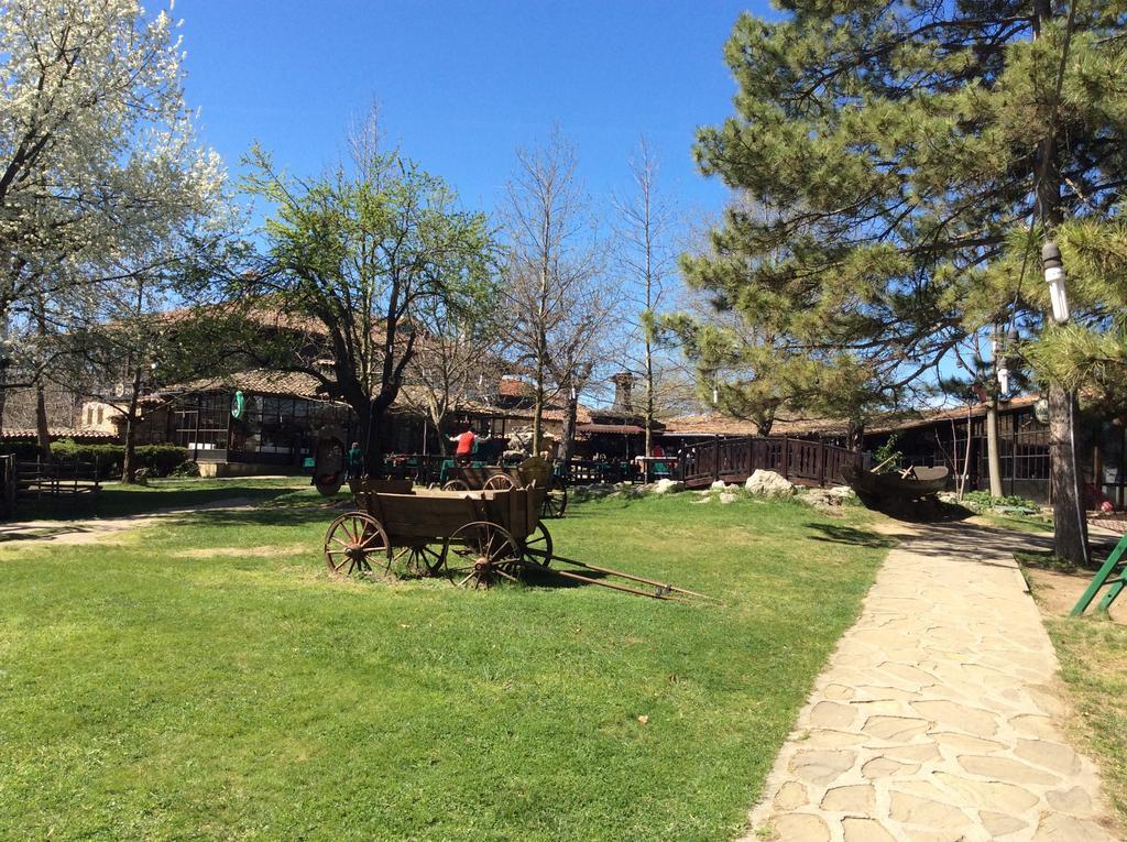ארבאנאסי Hotel Izvora 2 מראה חיצוני תמונה
