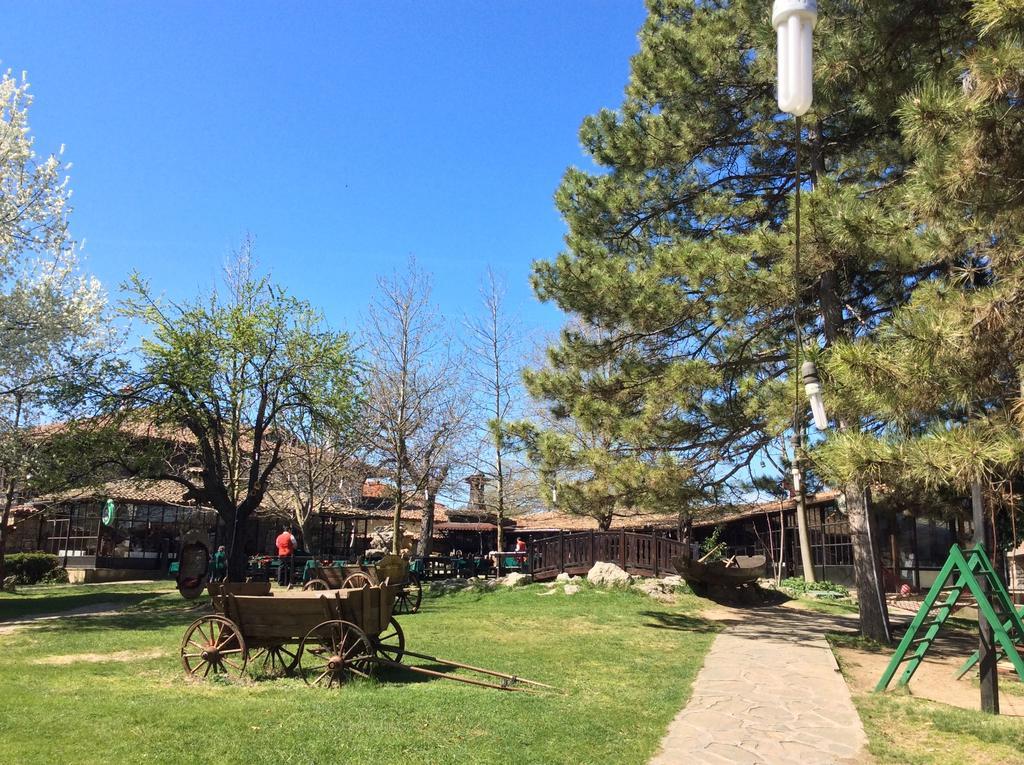 ארבאנאסי Hotel Izvora 2 מראה חיצוני תמונה