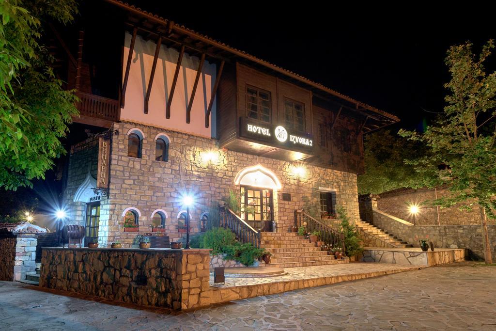 ארבאנאסי Hotel Izvora 2 מראה חיצוני תמונה